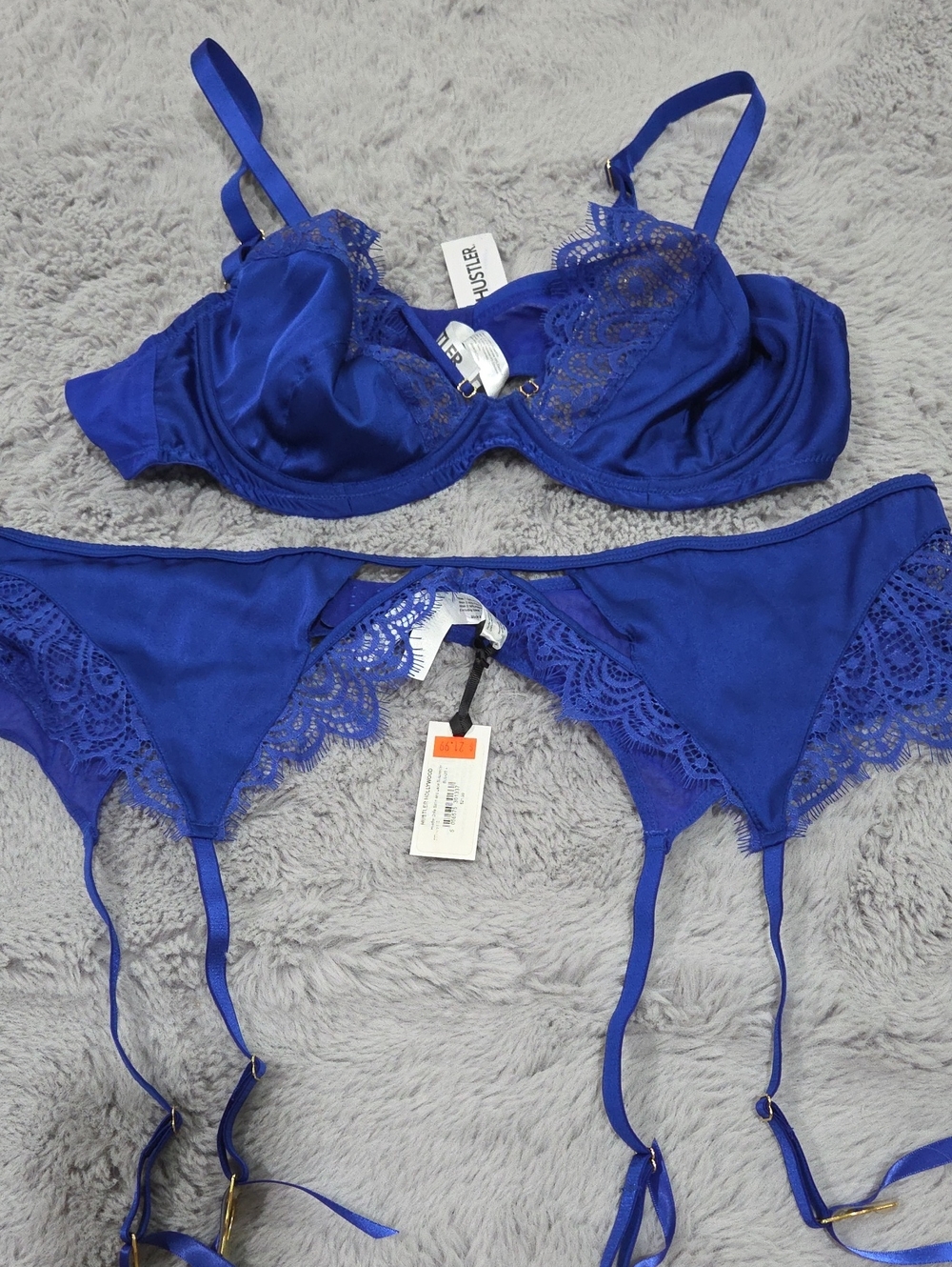Hustler Hollywood Blue Lace-Trim Satin Bra 42D & Garter 2X Set
